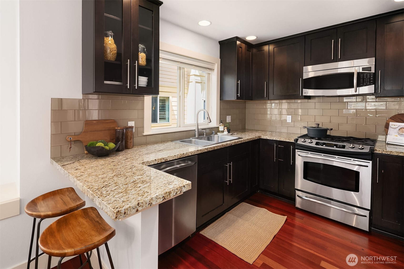 3122 Franklin Avenue E Unit: A