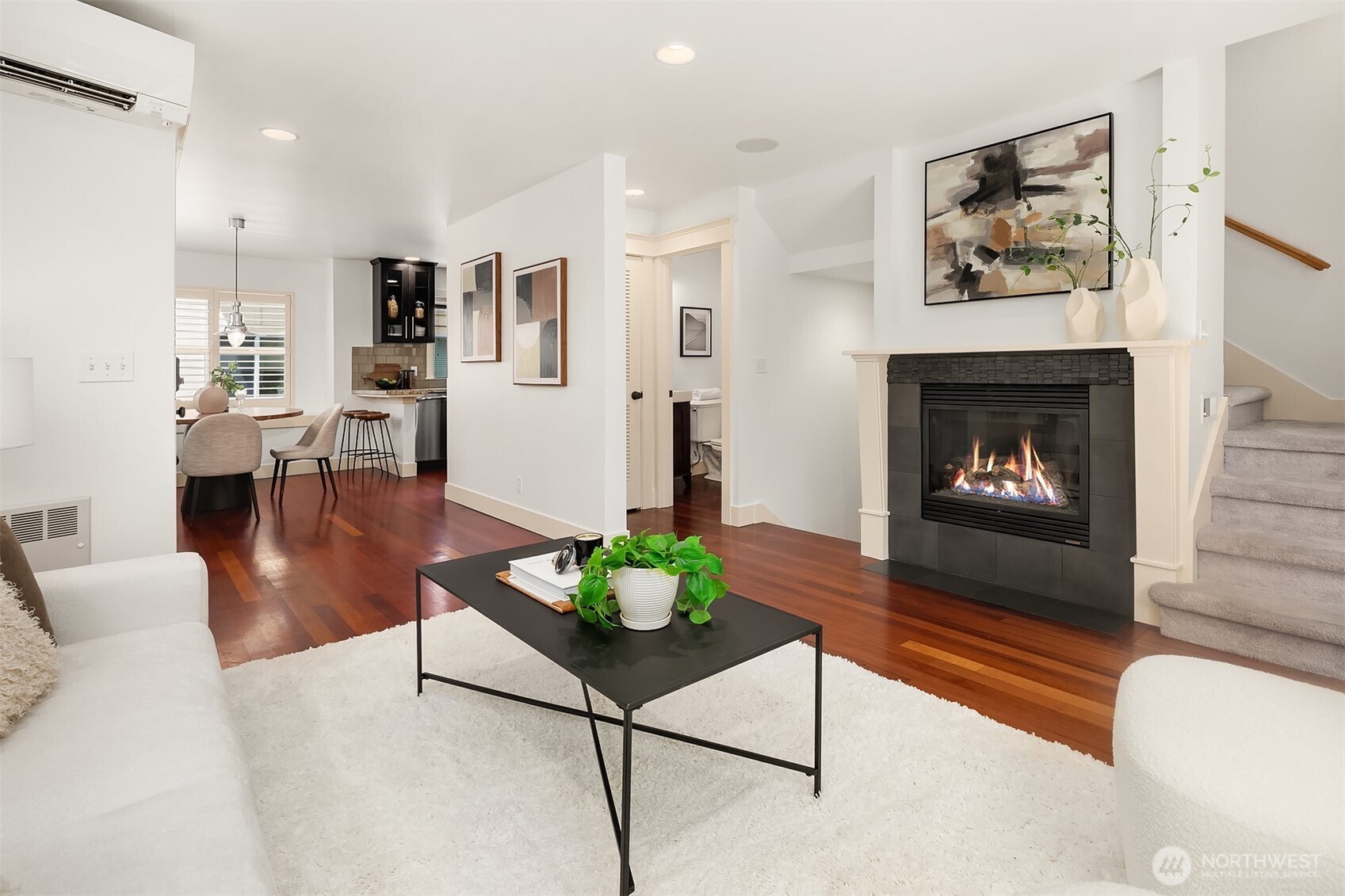 3122 Franklin Avenue E Unit: A