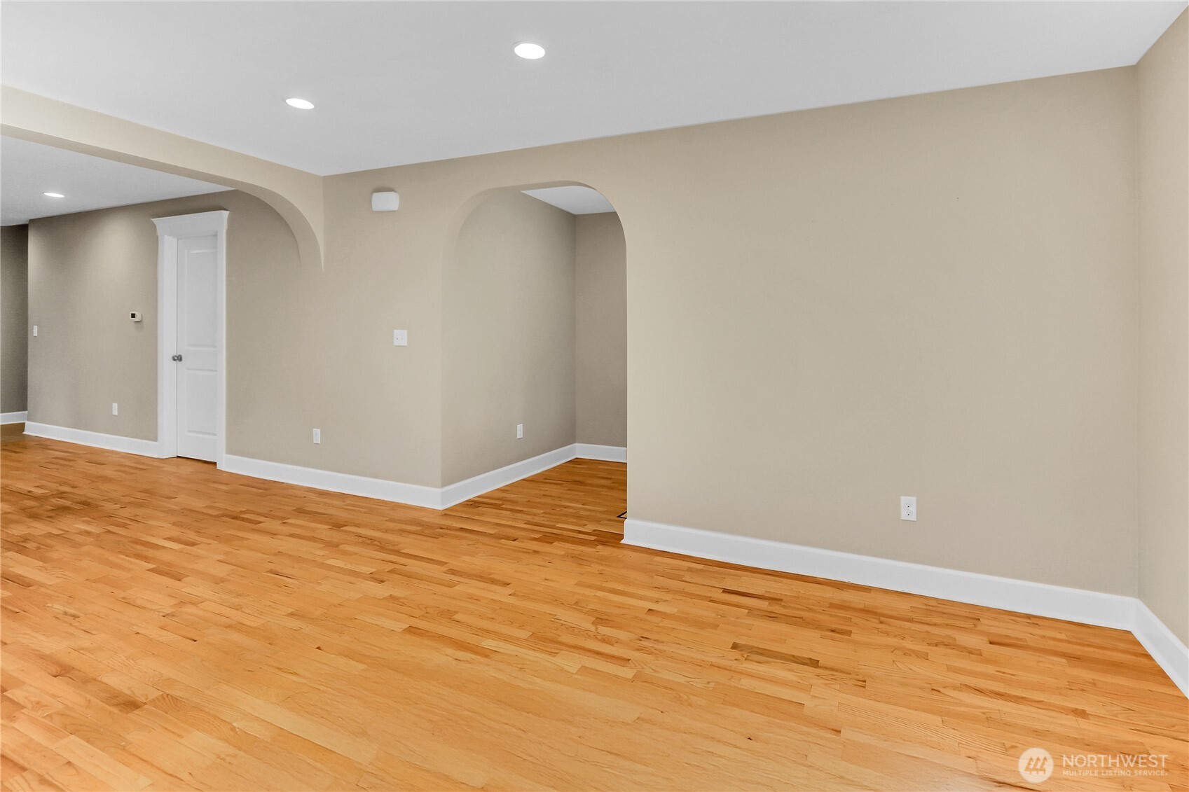 1906 5th Avenue W