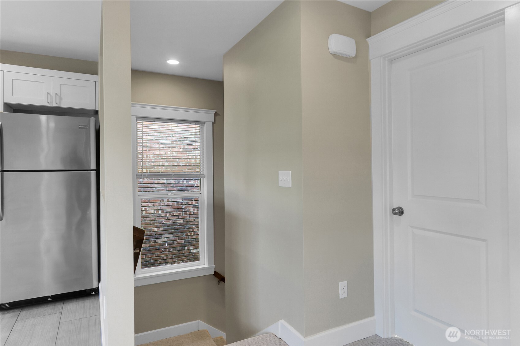 1906 5th Avenue W