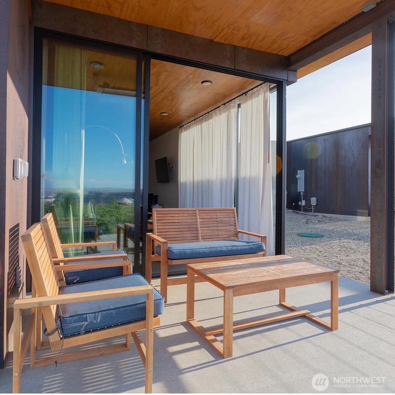 23672 NW Cliffe Pointe Road Unit: 9D
