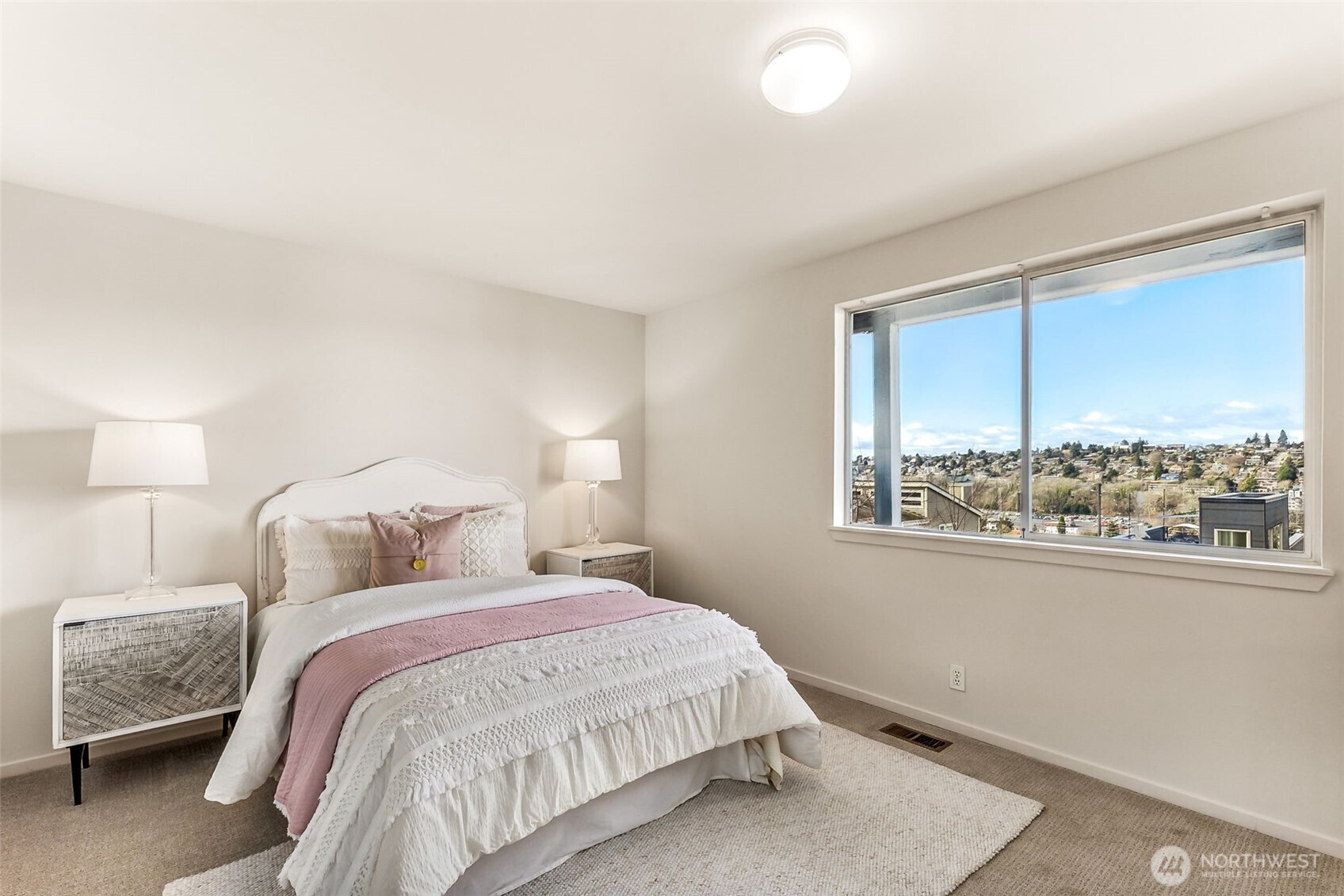 2605 13th Avenue W