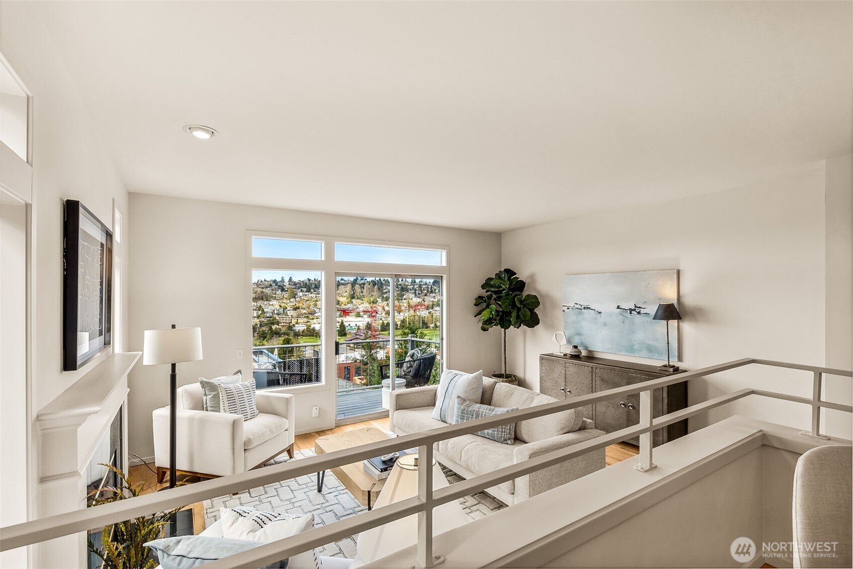 2605 13th Avenue W