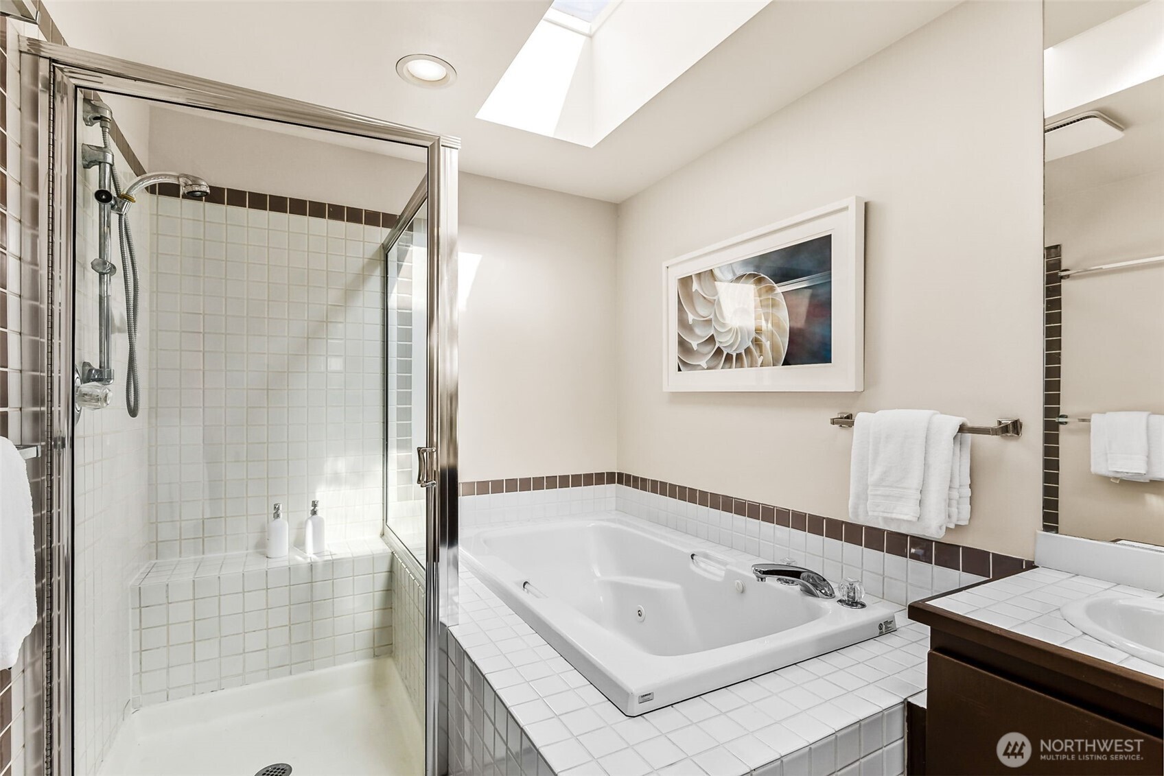2605 13th Avenue W