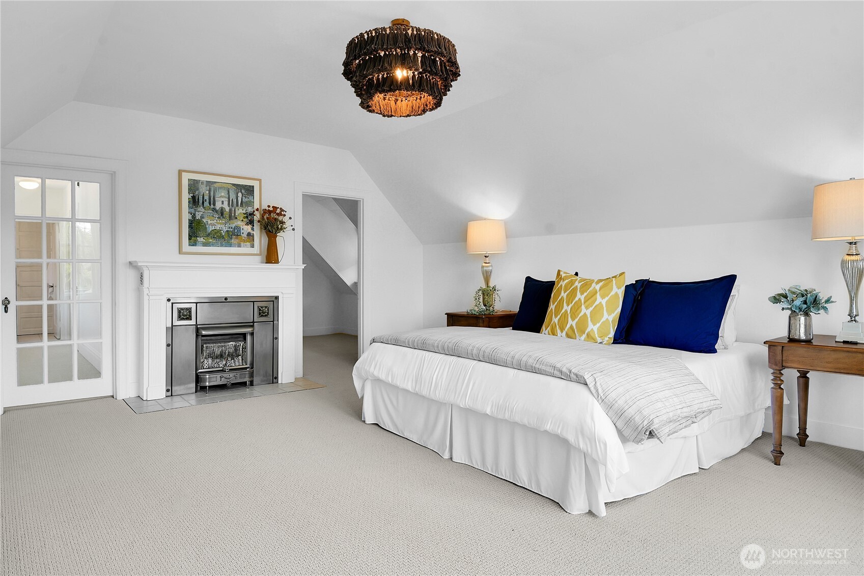 2008 Nob Hill Avenue N