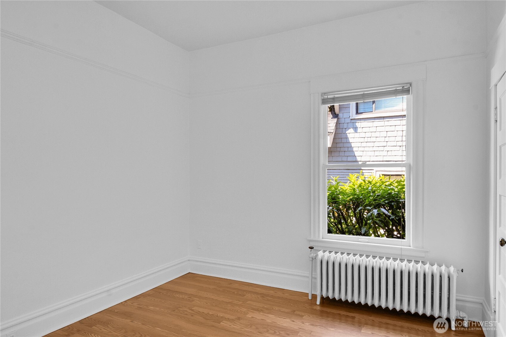 2008 Nob Hill Avenue N