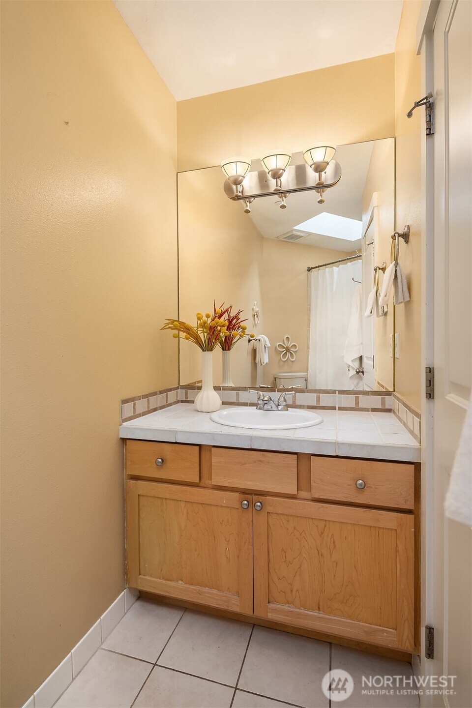 7321 47th Avenue SW Unit: B