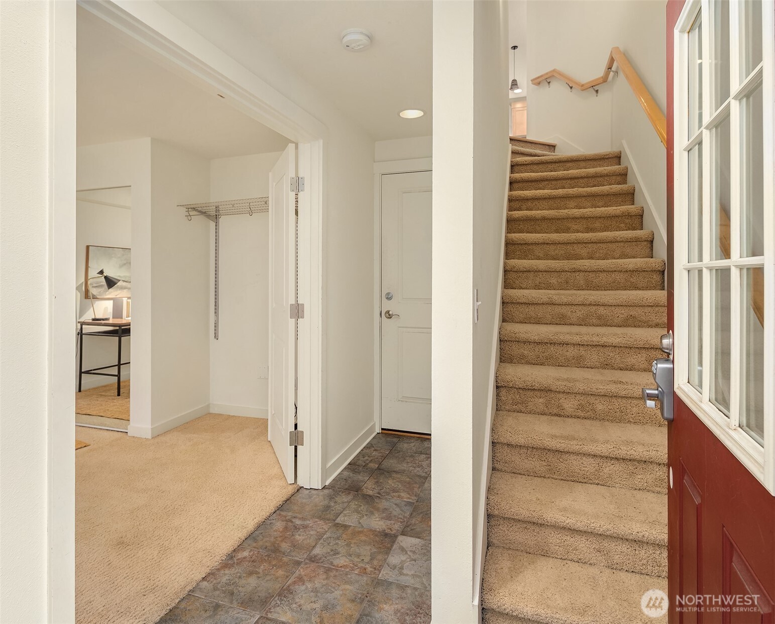 7321 47th Avenue SW Unit: B