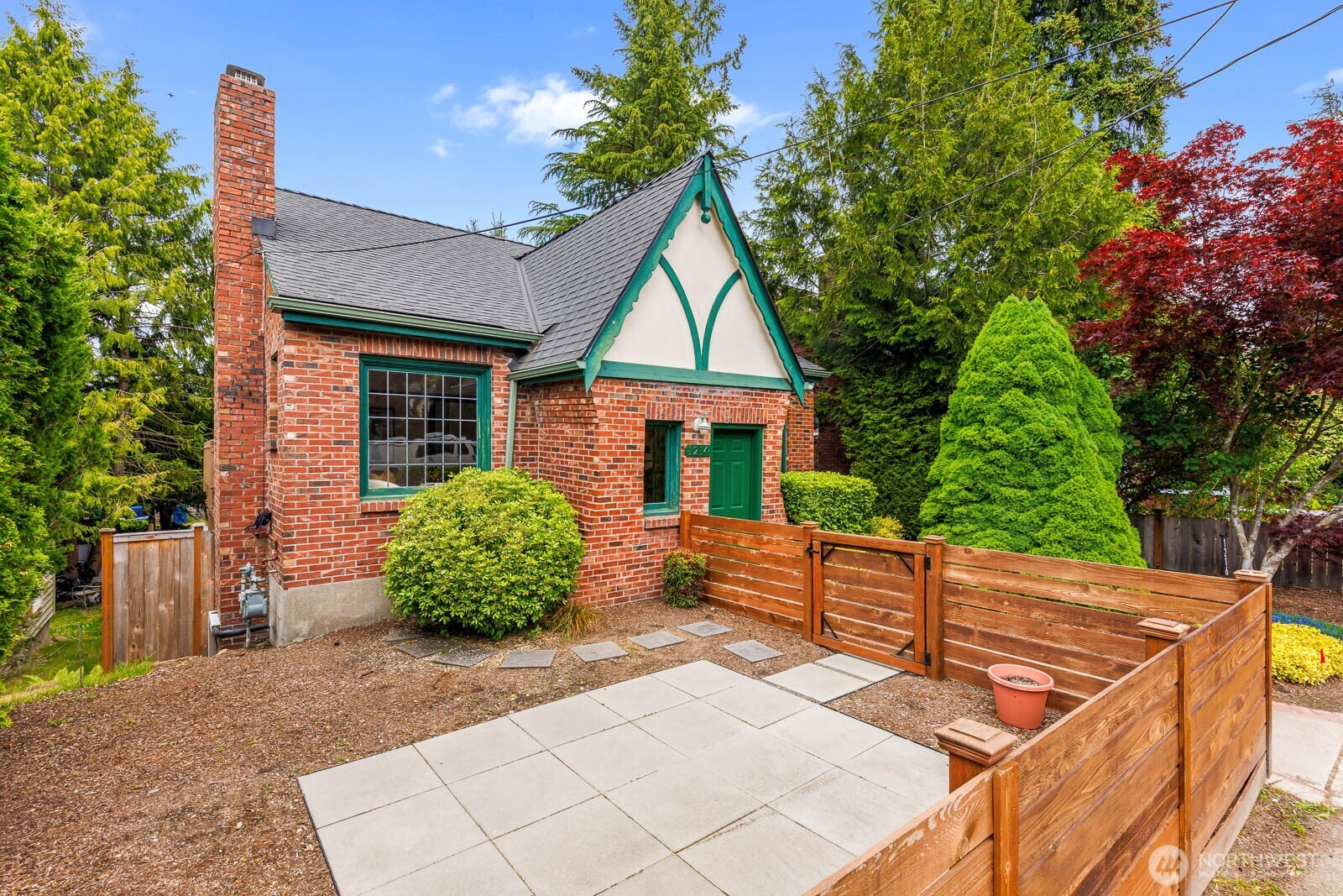 1214 NE 98th Street