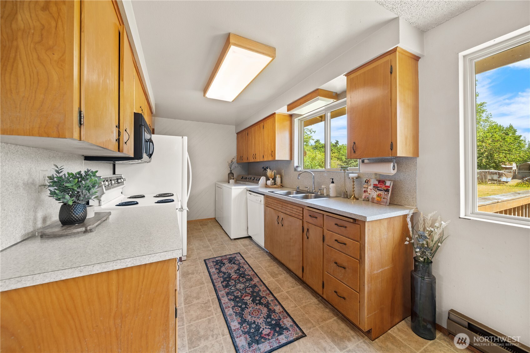 12233 43rd Drive NE