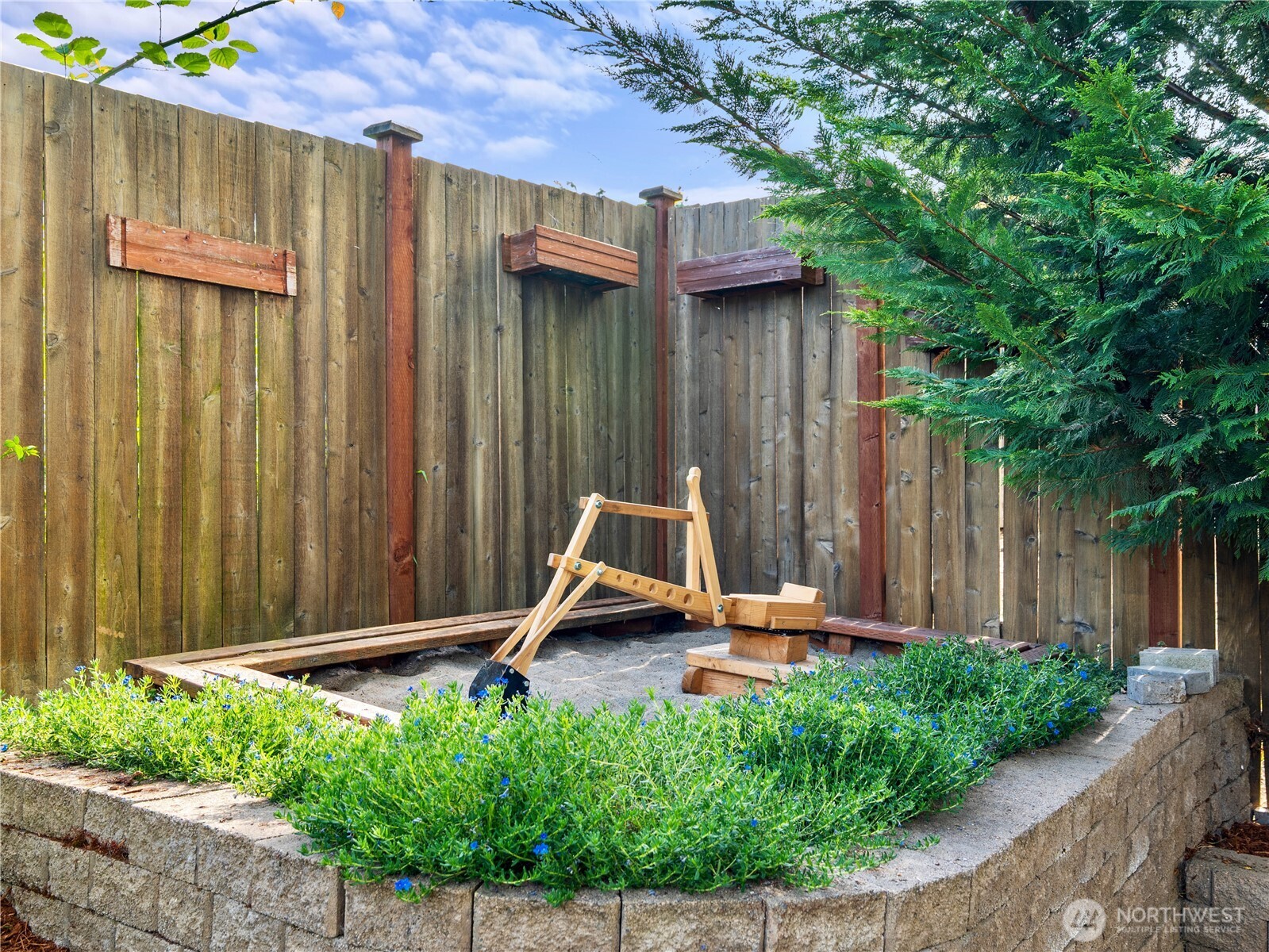 8269 S 118th Court