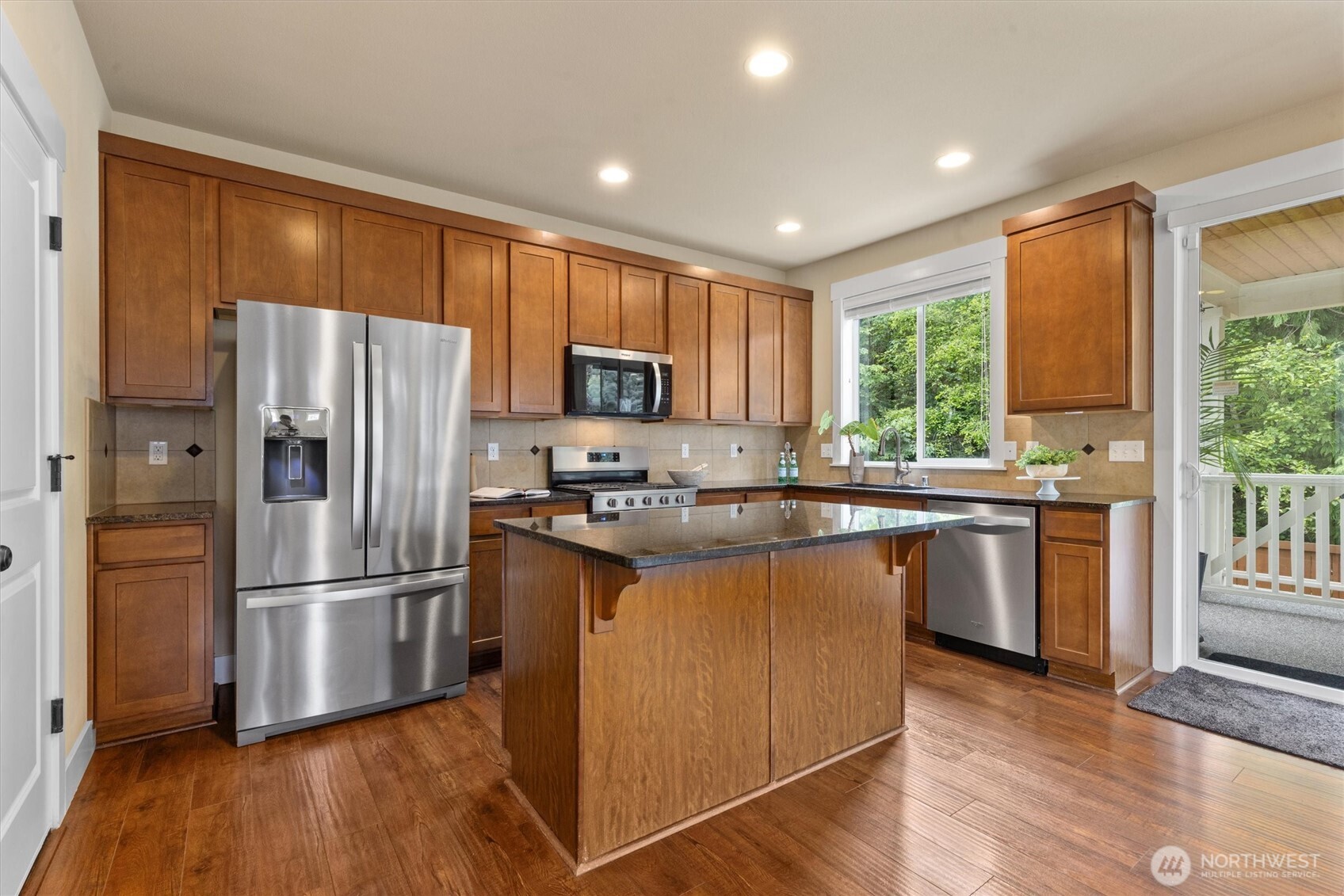 4702 Mount Baker Loop