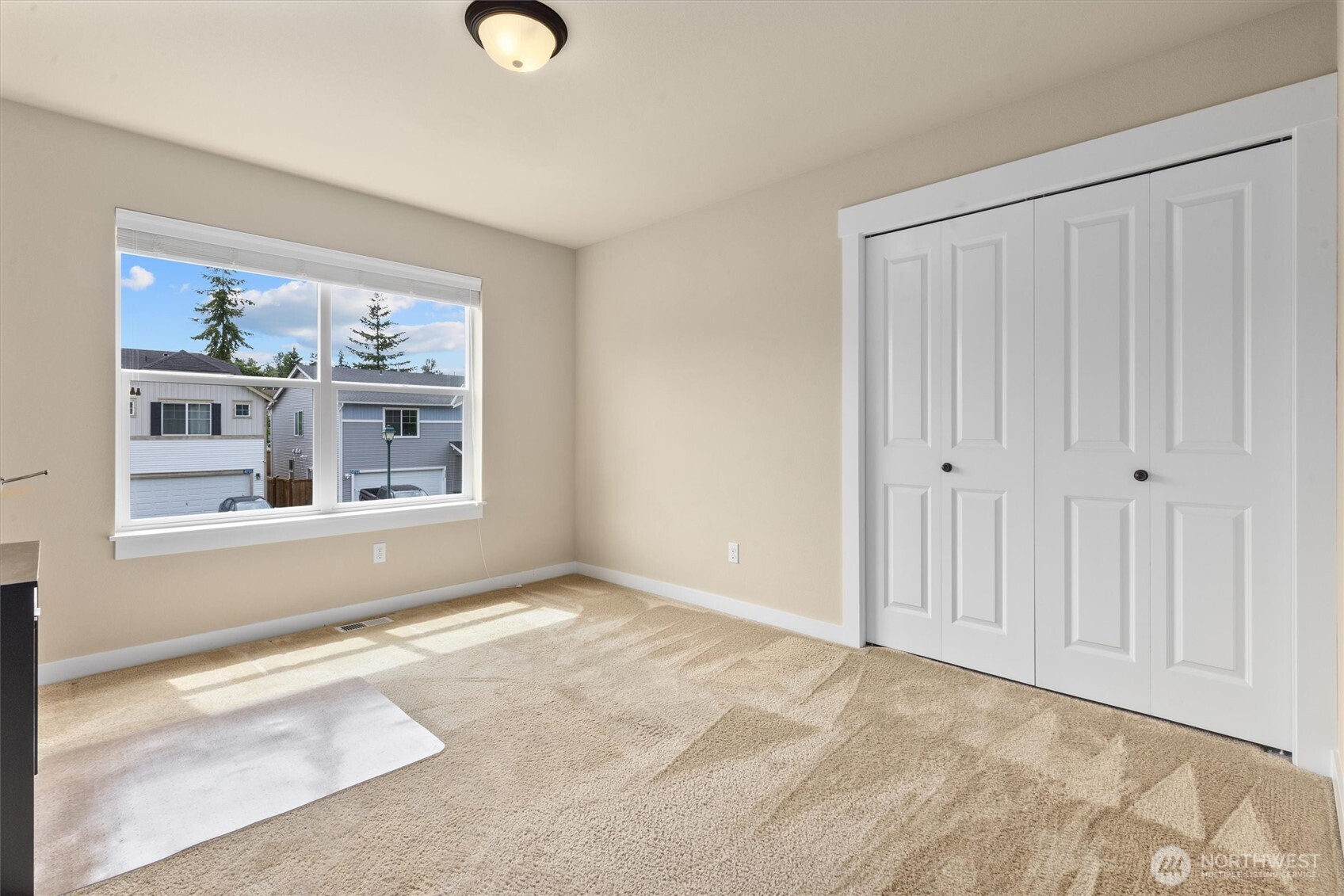 4702 Mount Baker Loop
