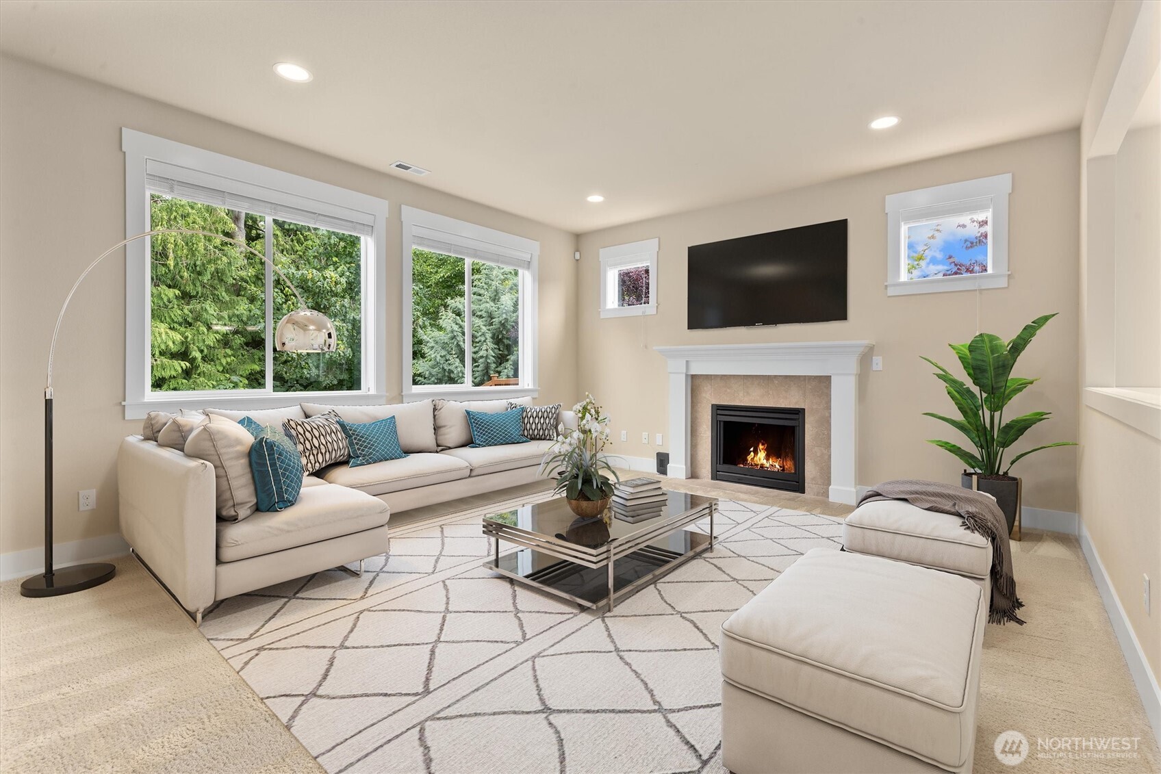 4702 Mount Baker Loop
