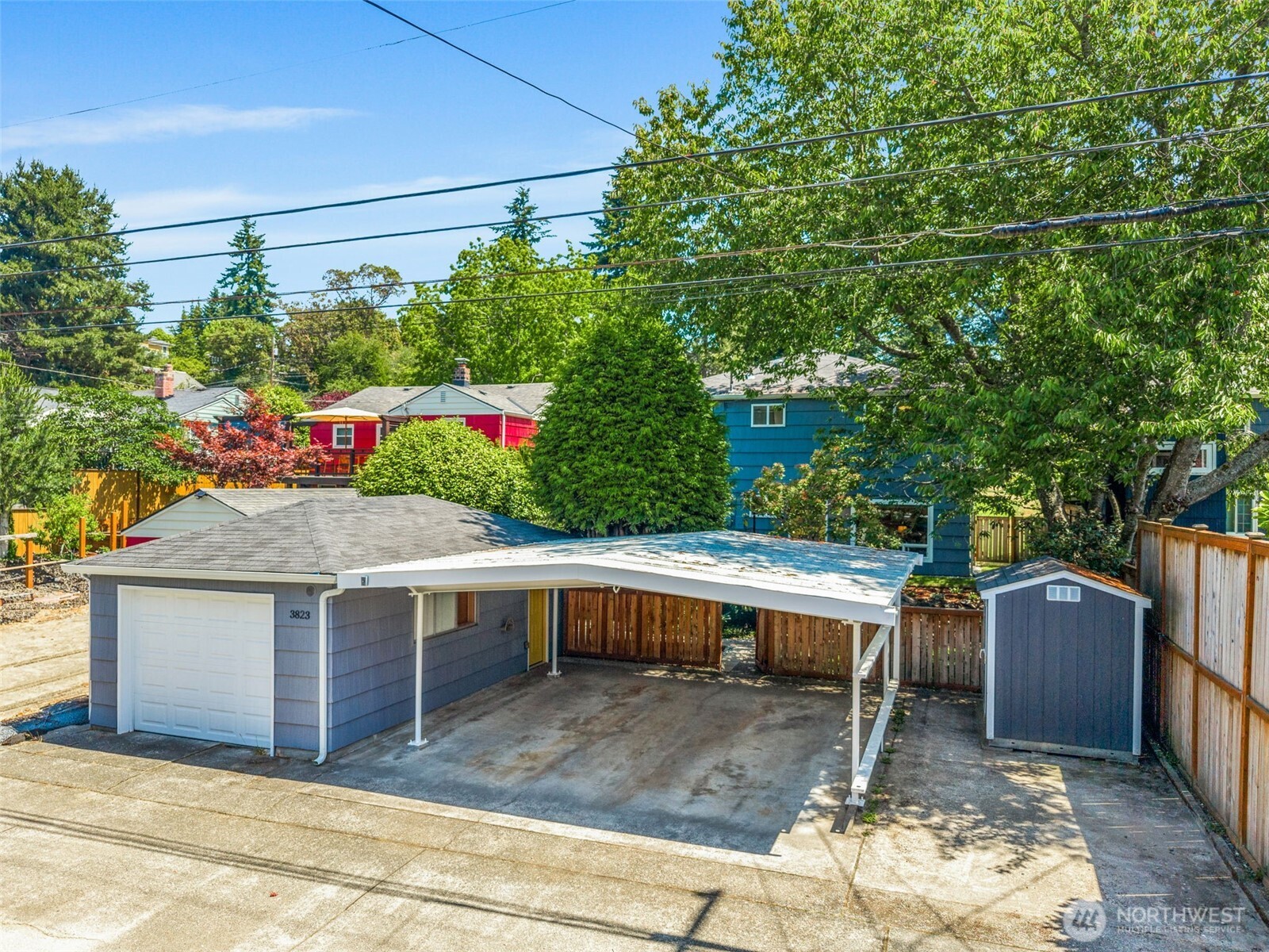 3823 SW 47th Avenue