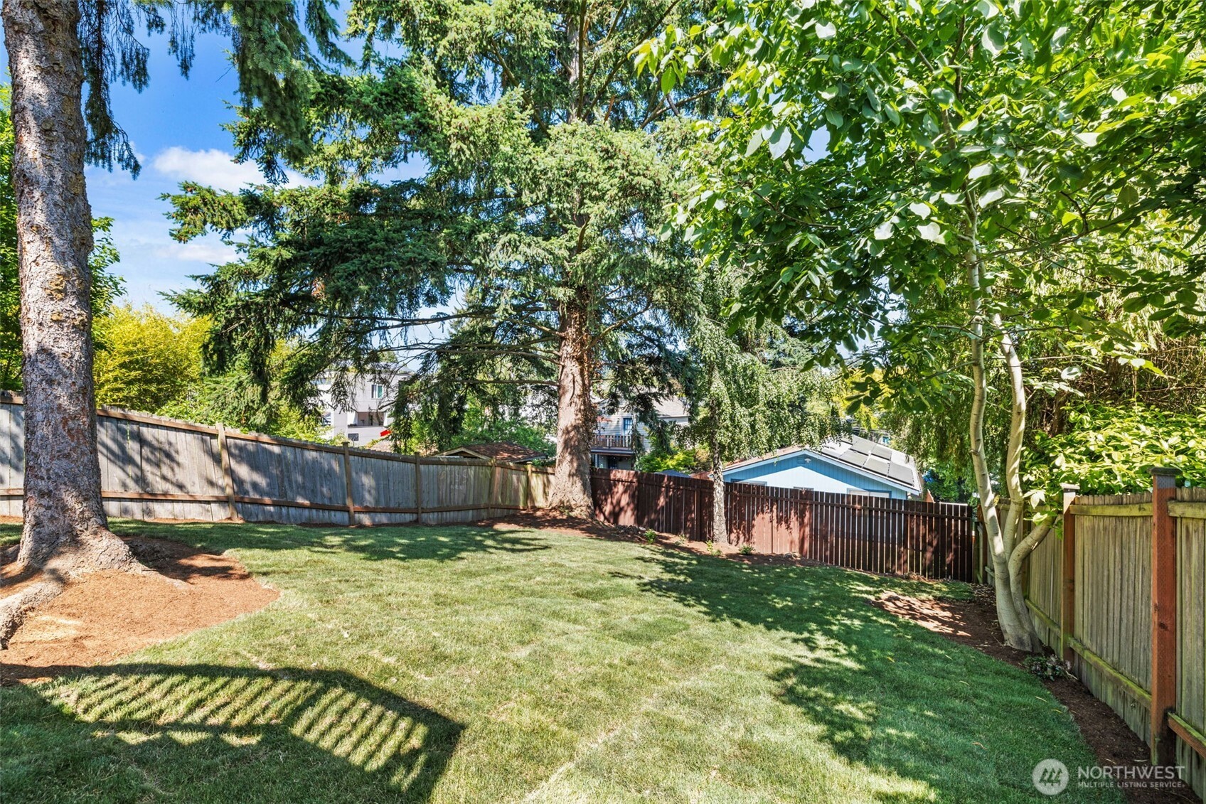 7006 20th Avenue NE