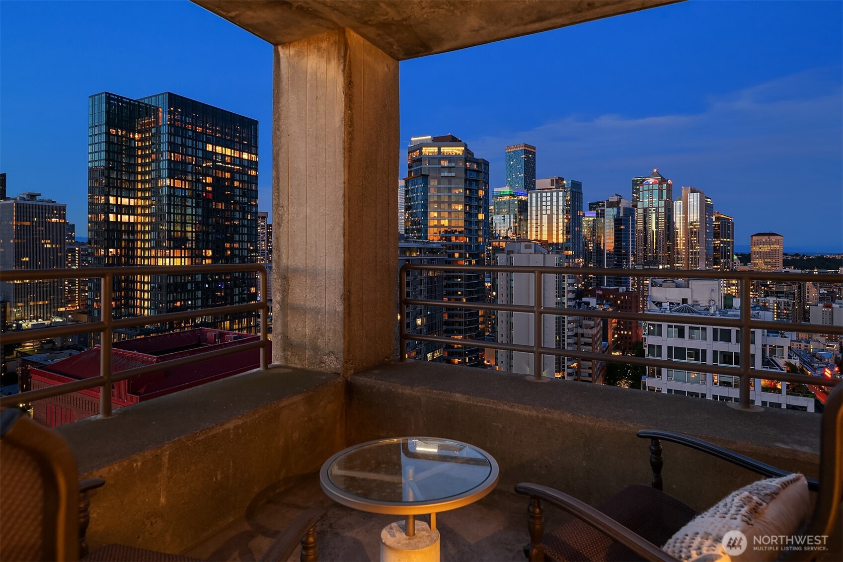 2125 1st Avenue Unit: 3003
