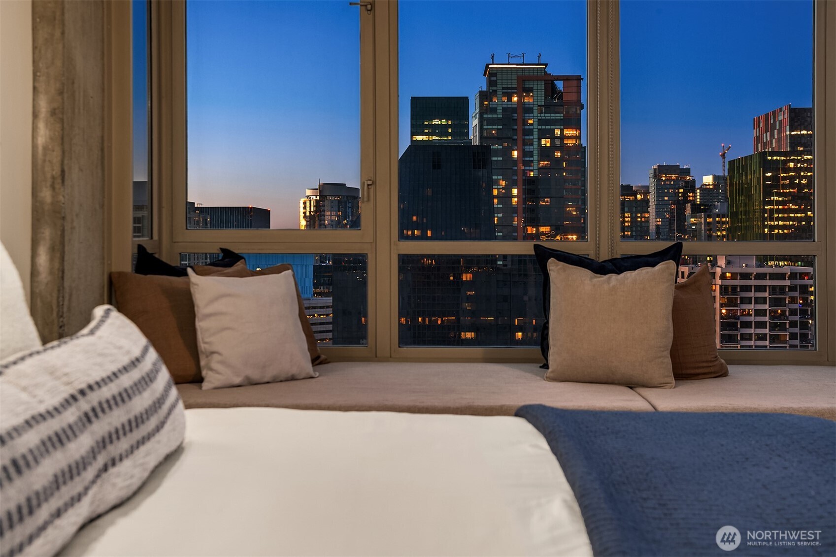 2125 1st Avenue Unit: 3003