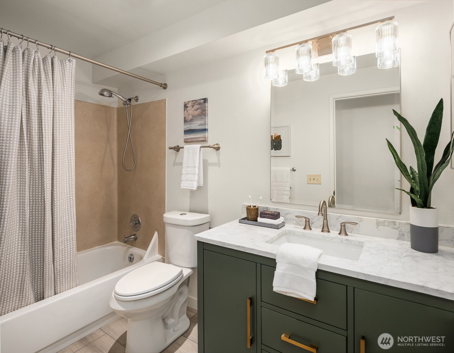 2250 NW 58th Street Unit: 305