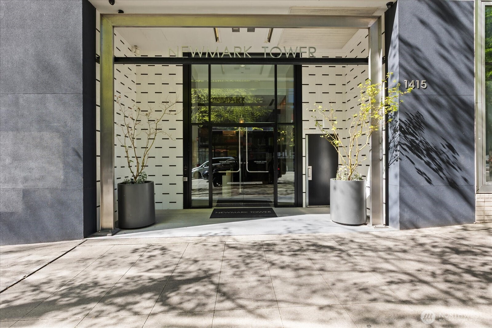 1415 2nd Avenue NE Unit: 1801