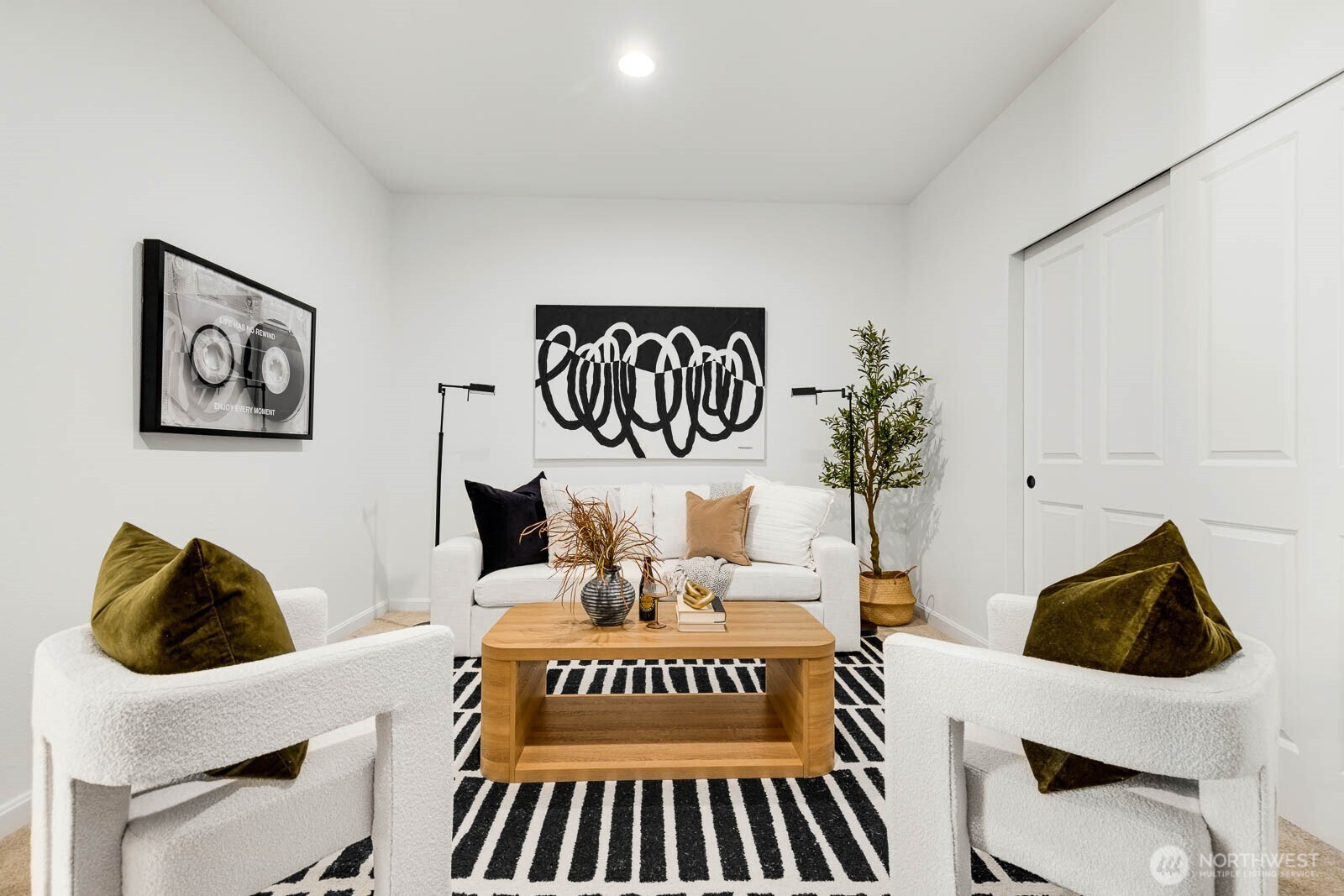 11012 Villa Rosa Lane