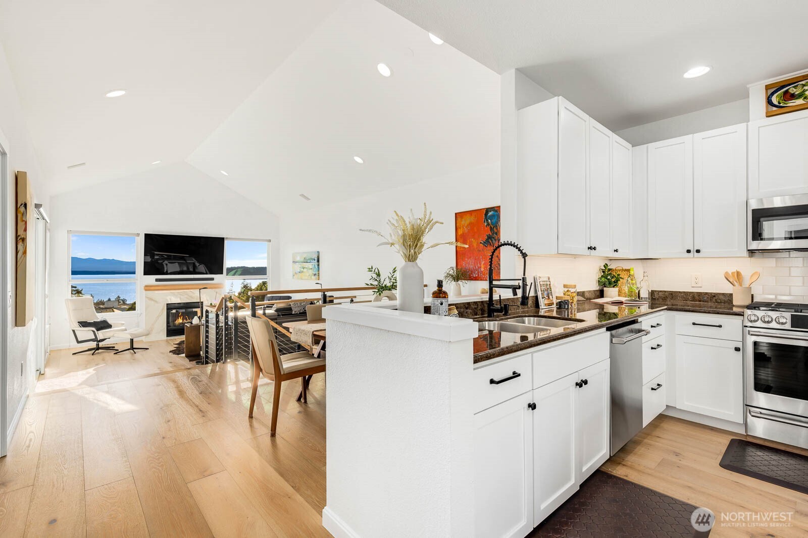 11012 Villa Rosa Lane