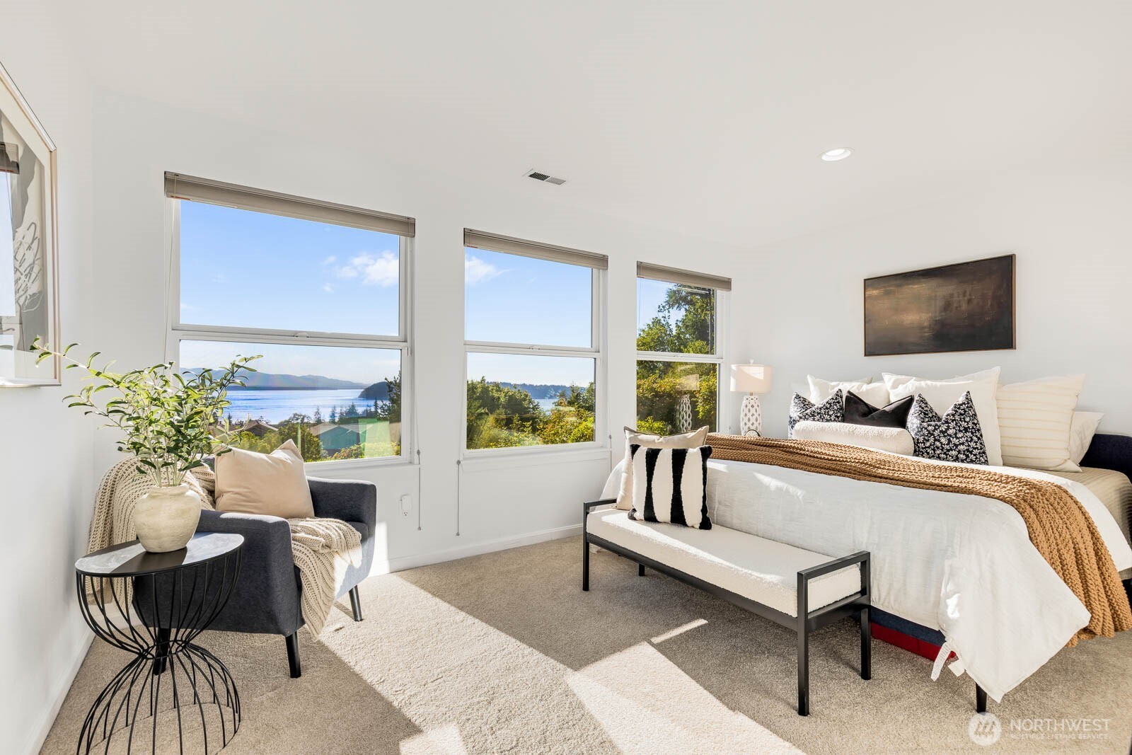11012 Villa Rosa Lane
