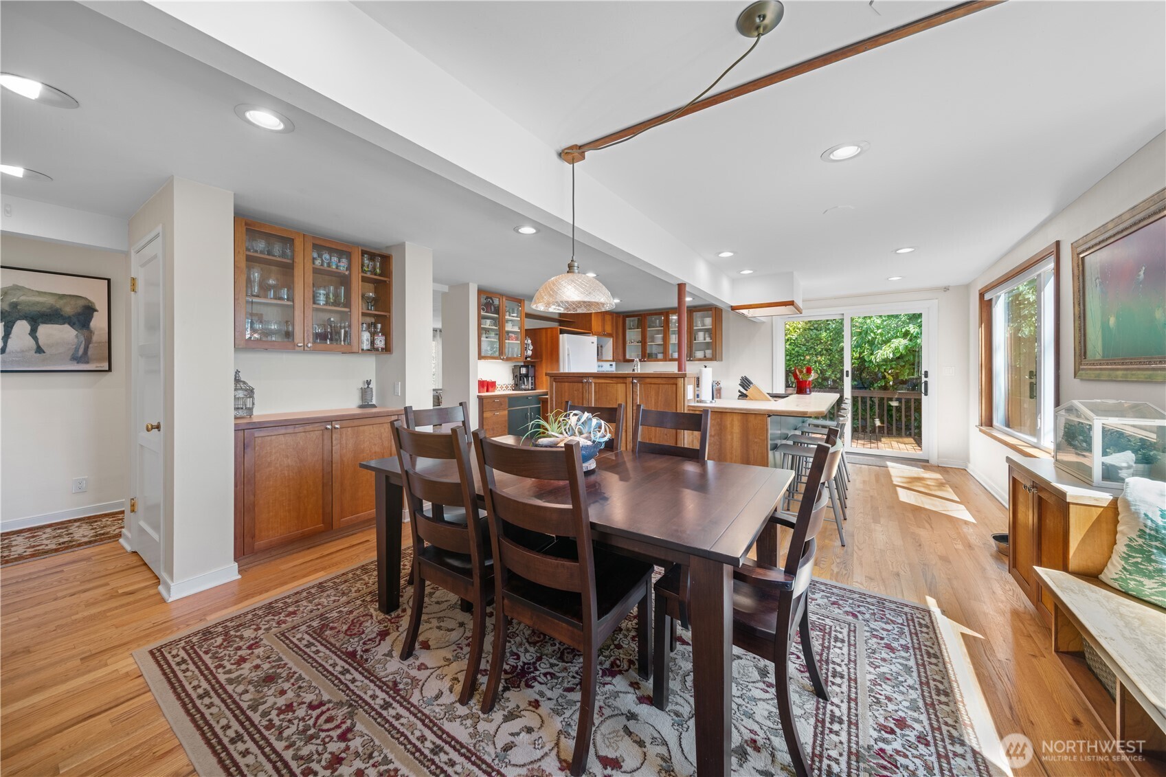 5717 NE 57th Street