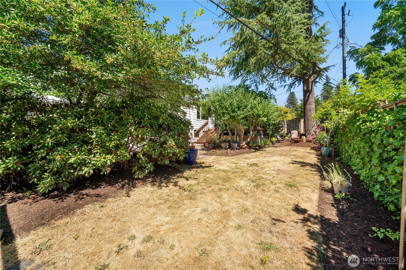 5717 NE 57th Street