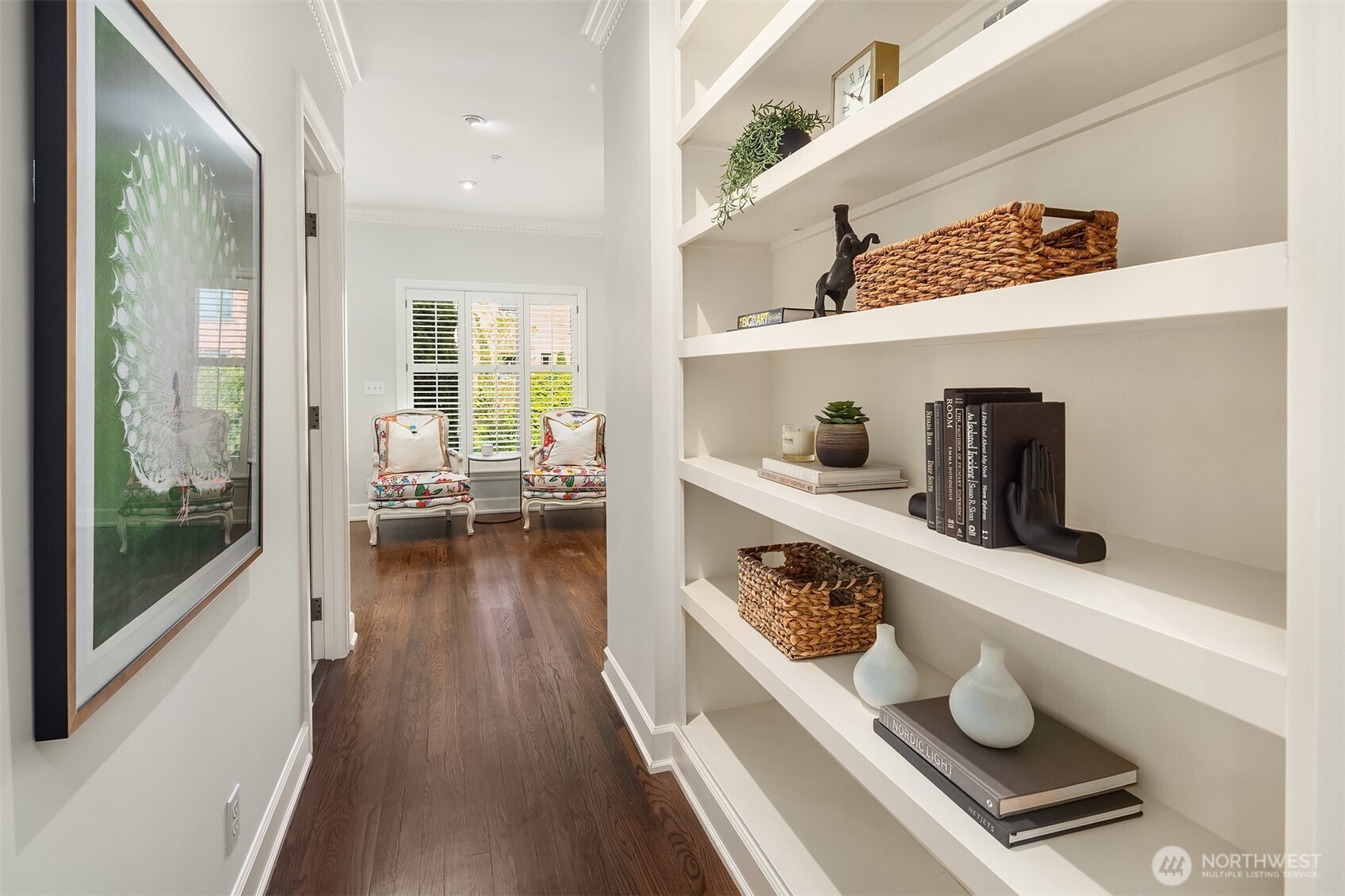 101 W Comstock Street Unit: 101