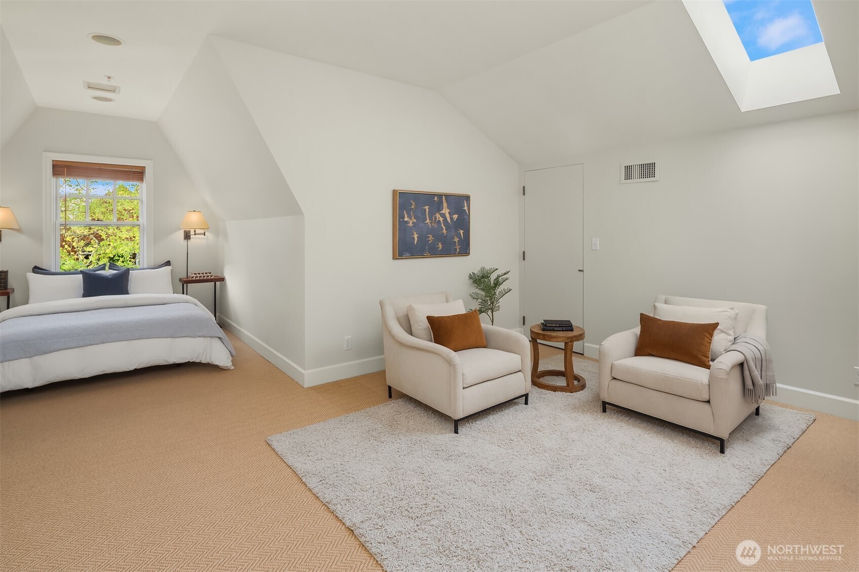 101 W Comstock Street Unit: 101