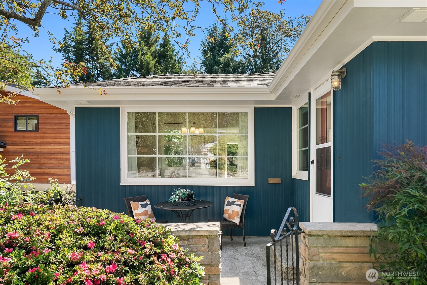 4727 NE 55th Street