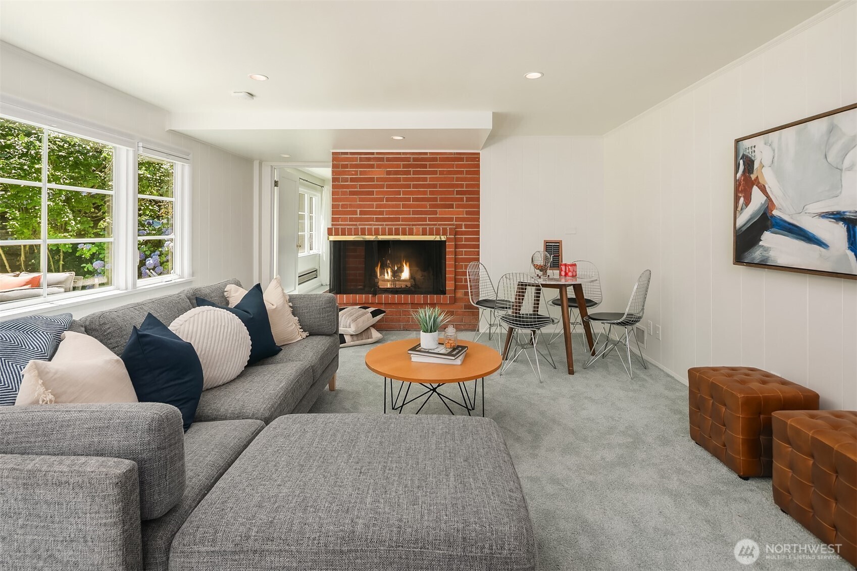 4727 NE 55th Street