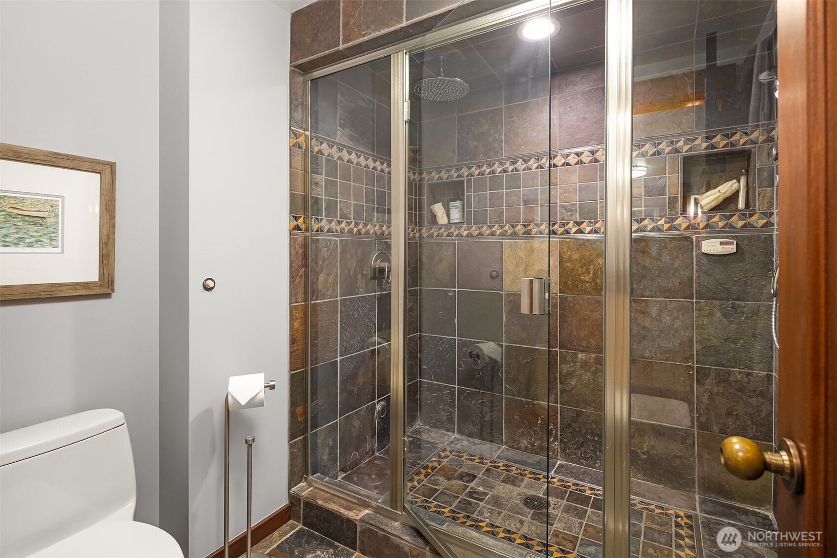 10 E Roanoke Street Unit: 5