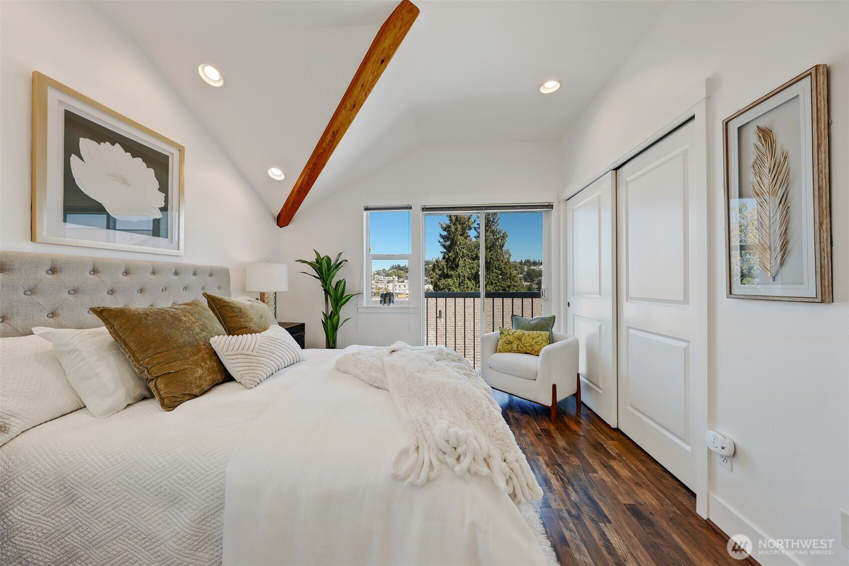 3435 21st Avenue W Unit: B