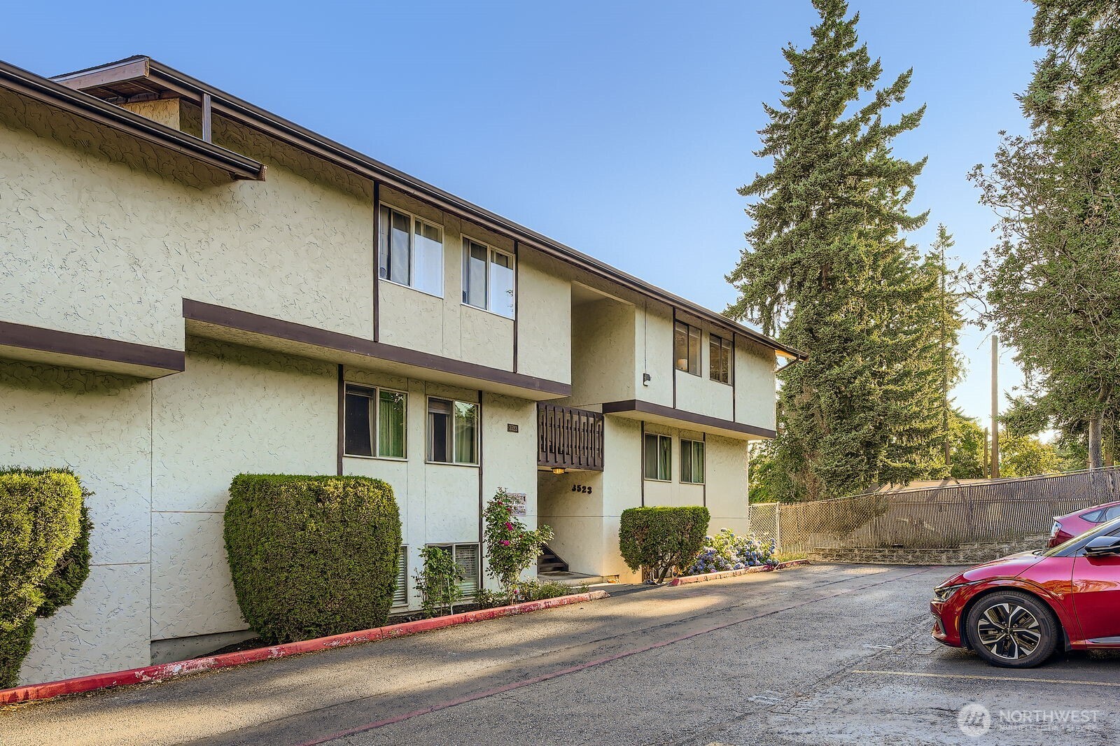 3523 S 160 Street Unit: C5