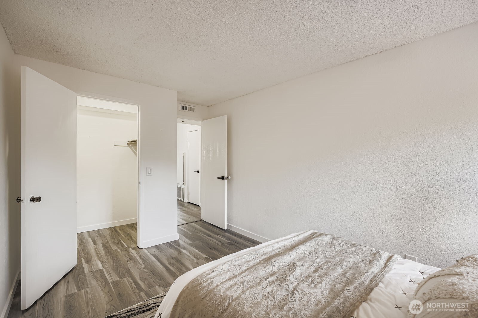 3523 S 160 Street Unit: C5