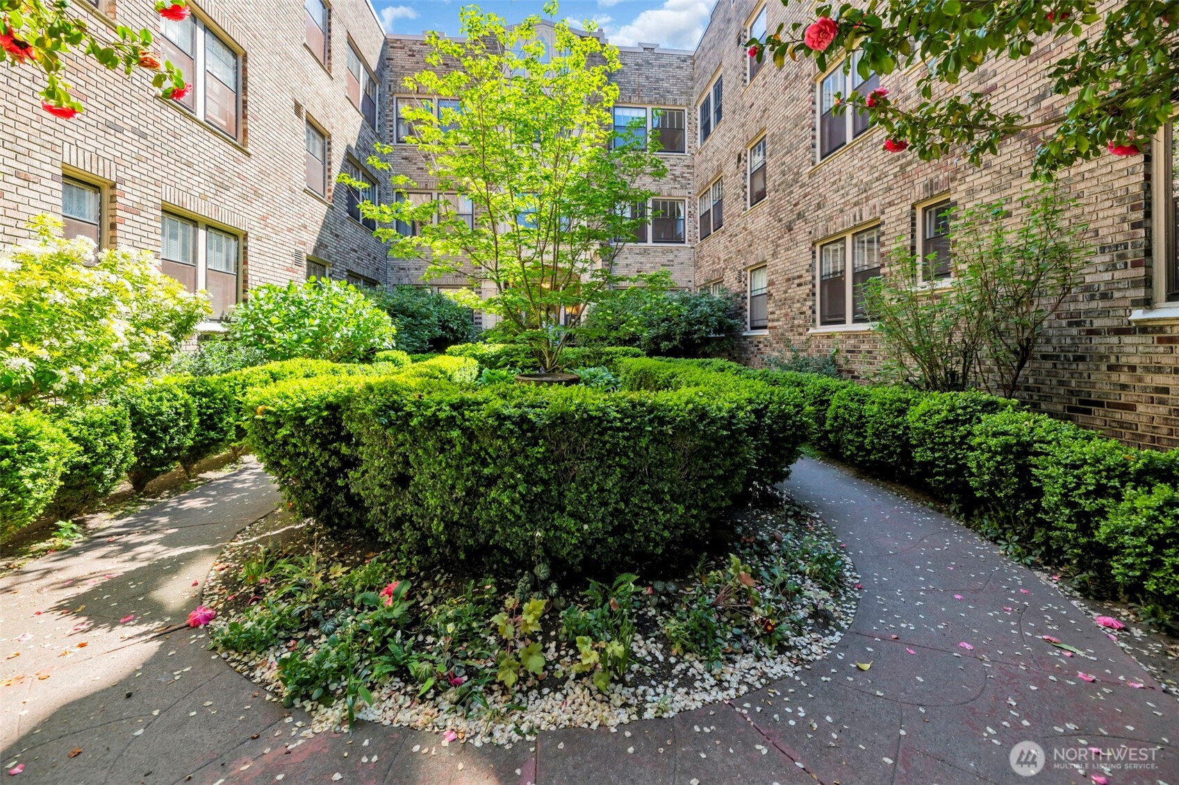 1605 E Olive Street Unit: 301