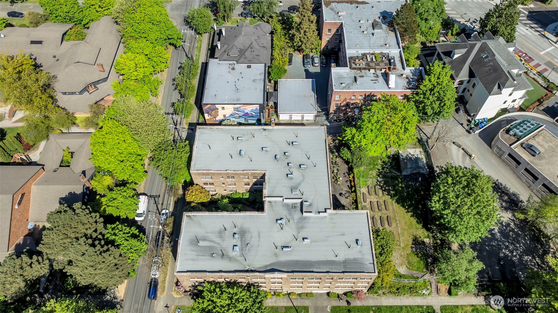 1605 E Olive Street Unit: 301
