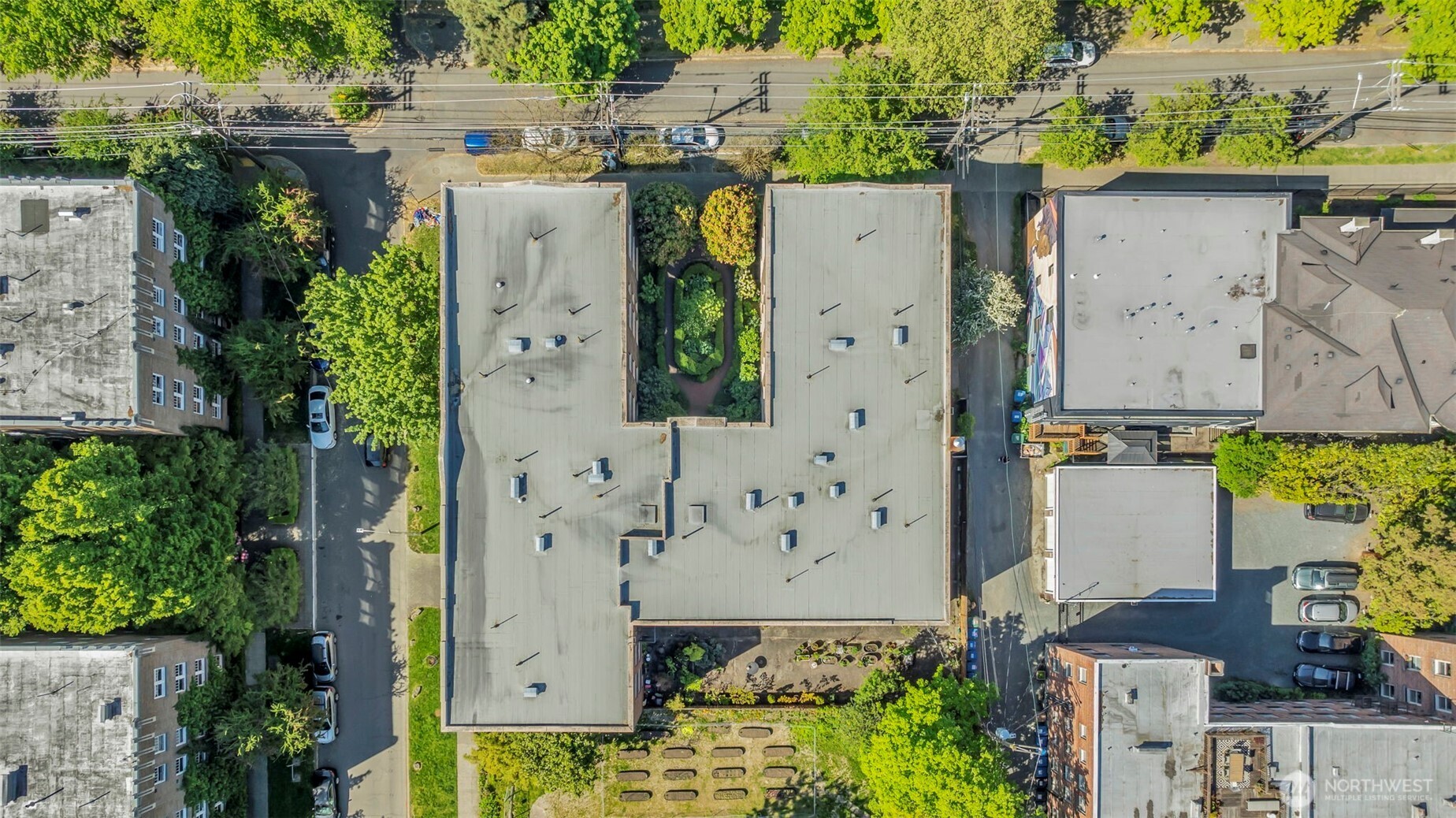 1605 E Olive Street Unit: 301