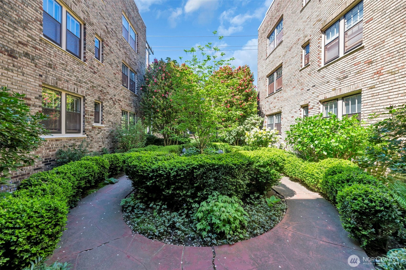 1605 E Olive Street Unit: 301