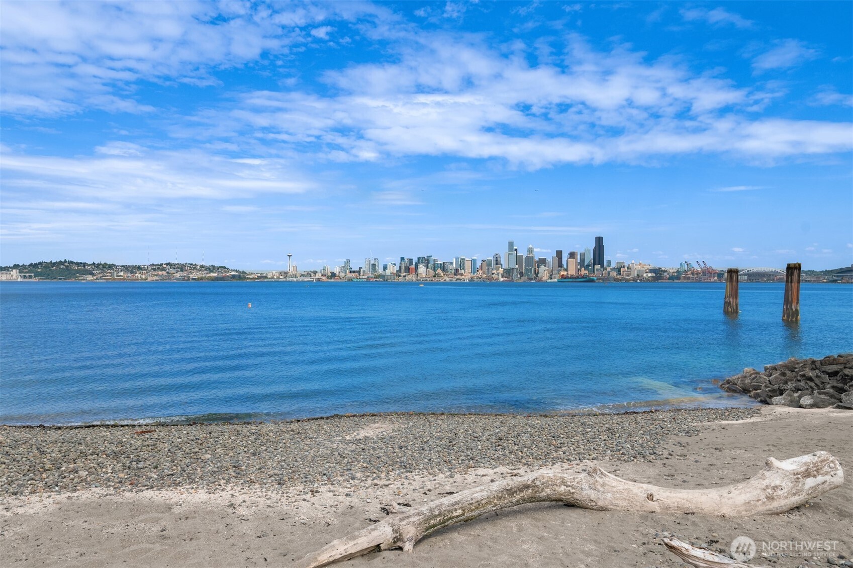 1737 Harbor Avenue SW Unit: S402
