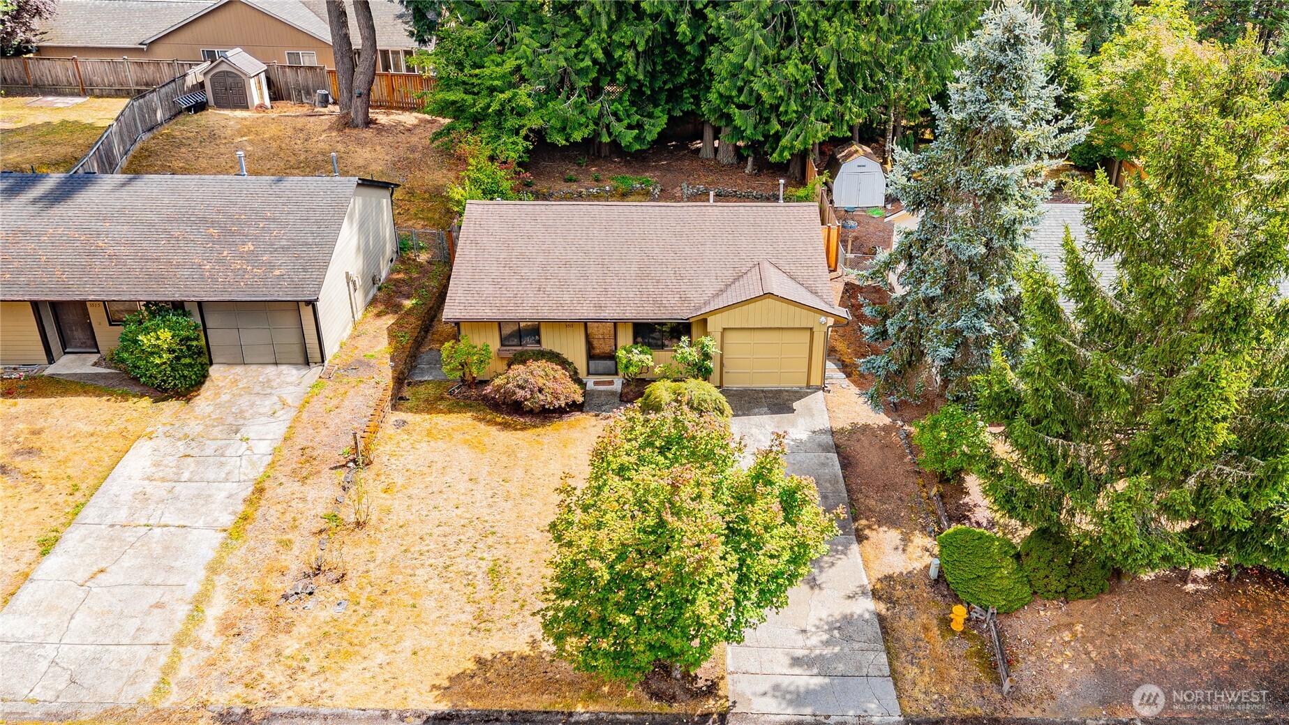 3513 Autumnwood Ct SE