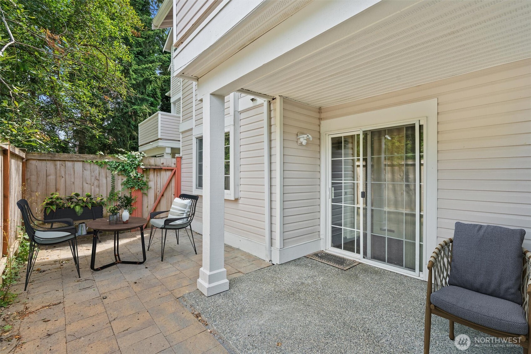 8629 240th Street SW Unit: B4