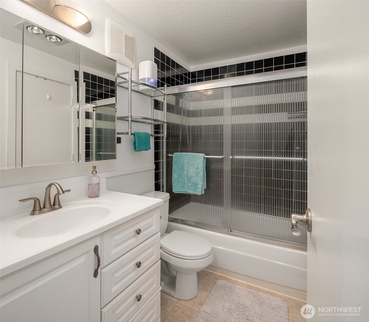 6404 137th Avenue NE Unit: 388