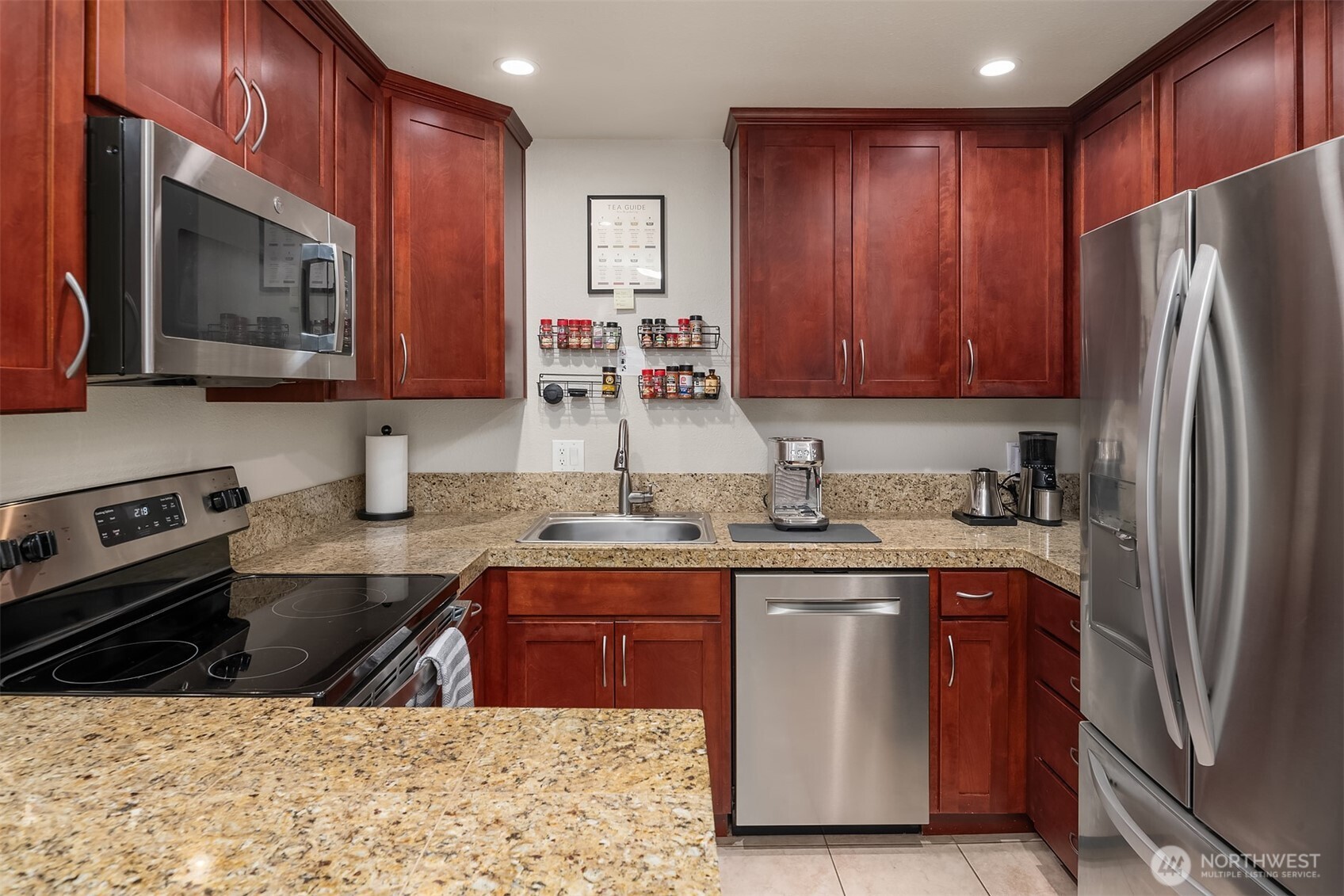 6404 137th Avenue NE Unit: 388