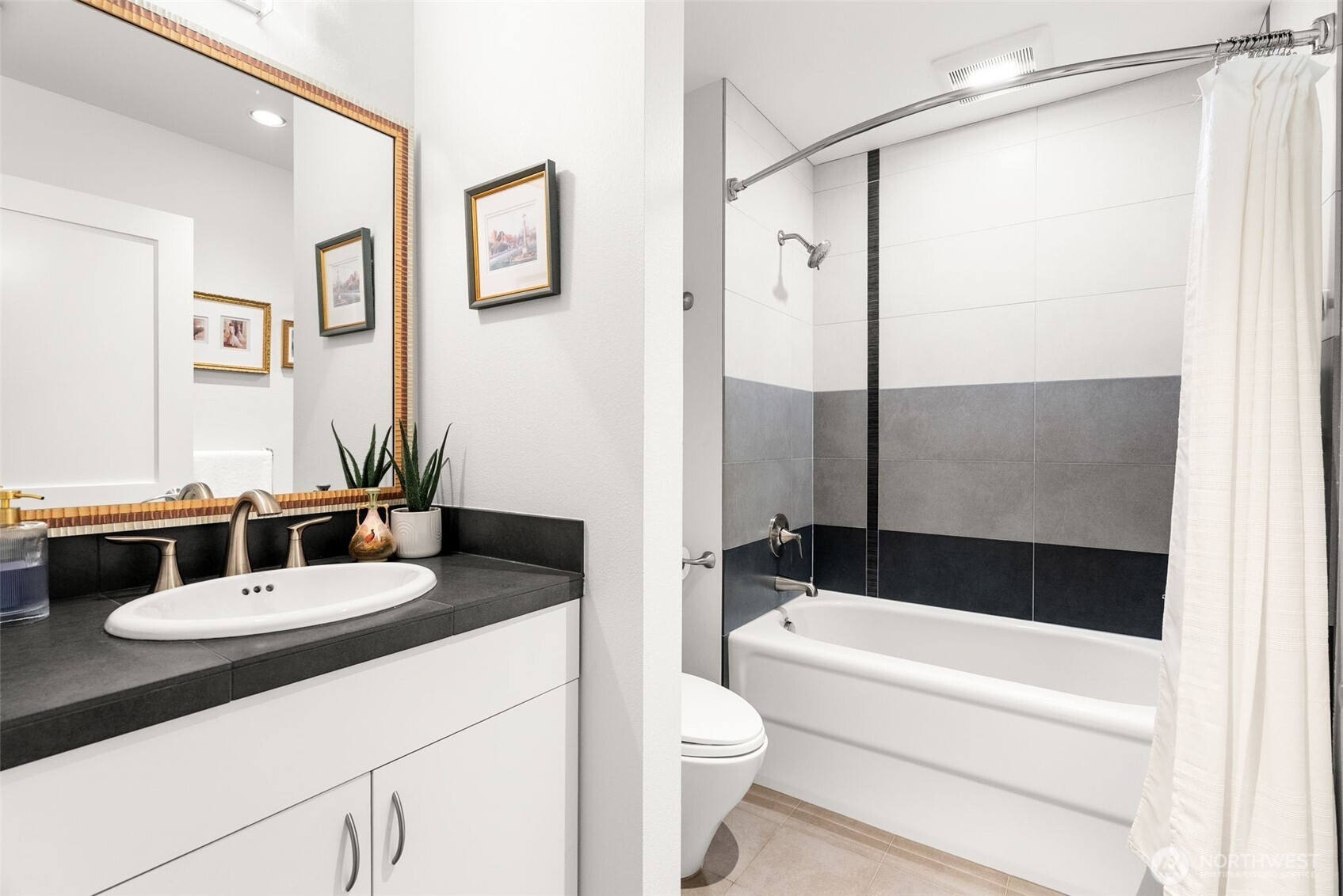 610 Vineyard Lane Unit: A104