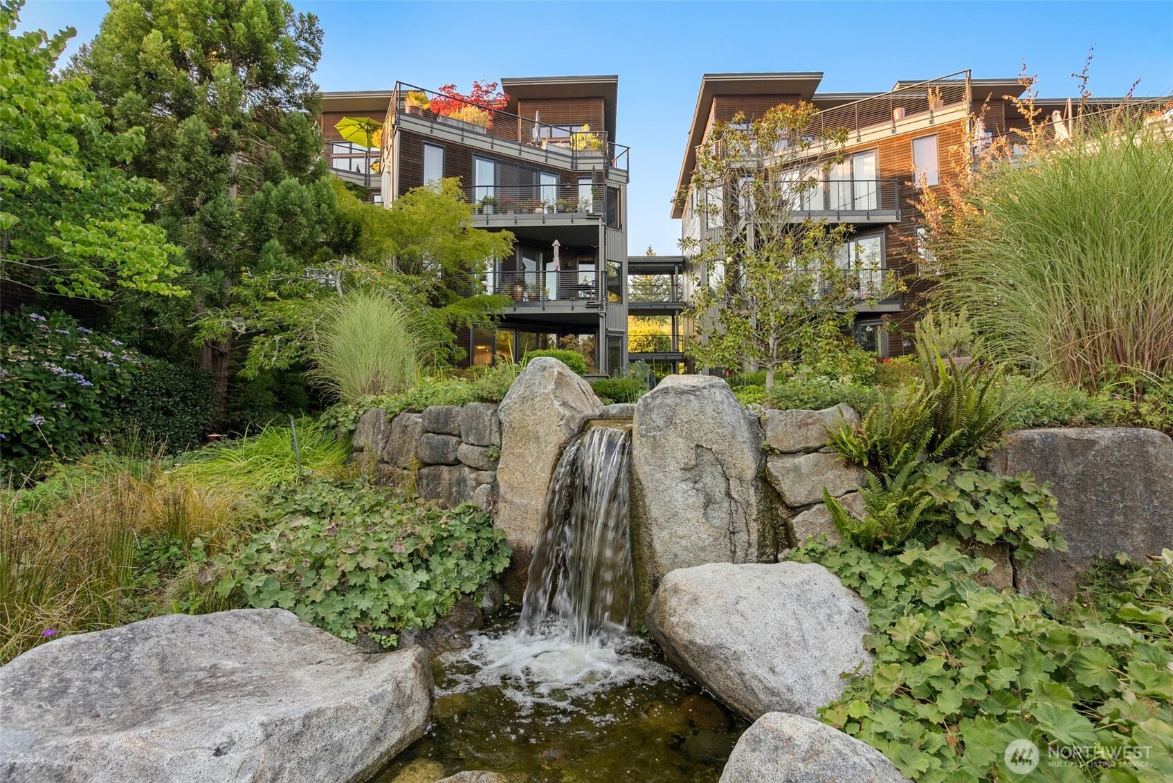 610 Vineyard Lane Unit: A104