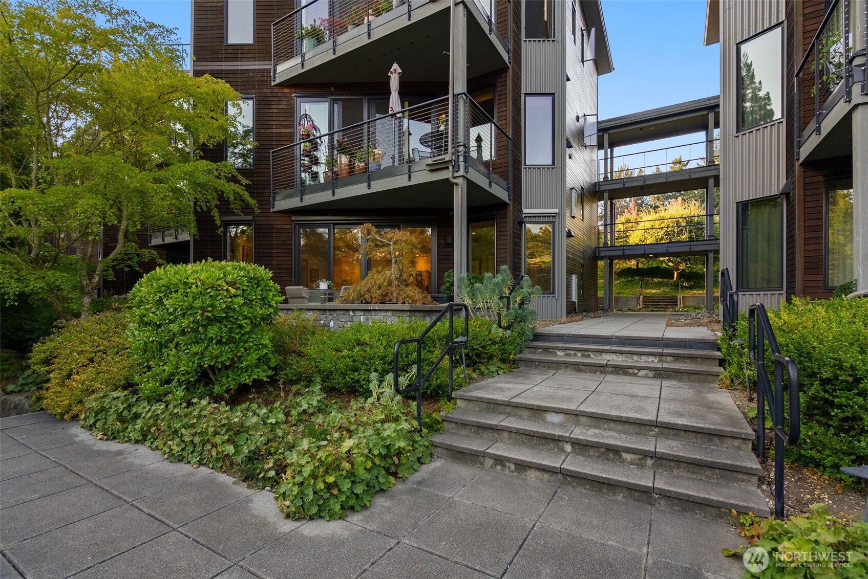 610 Vineyard Lane Unit: A104