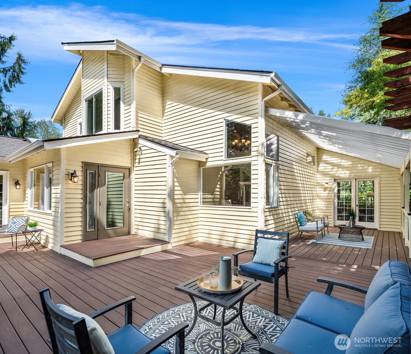 22925 NE 15th Place